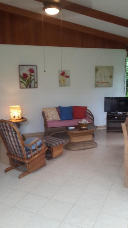 Los Delfines Lodge Puerto Viejo de Talamanca Szoba fotó
