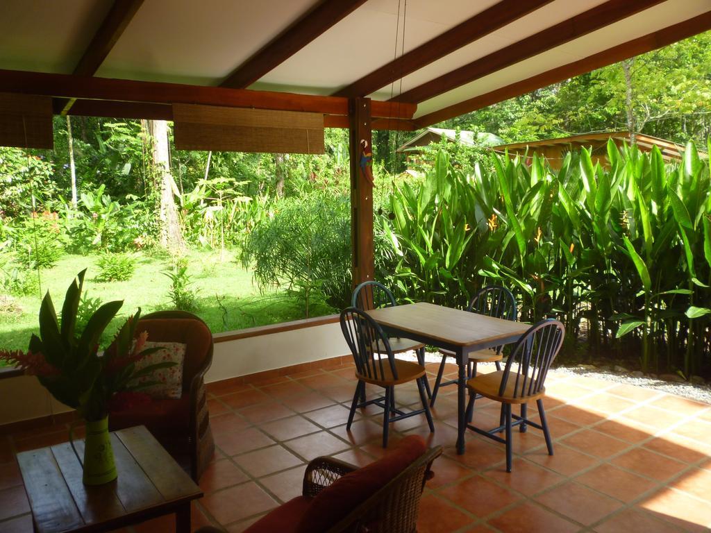 Los Delfines Lodge Puerto Viejo de Talamanca Szoba fotó