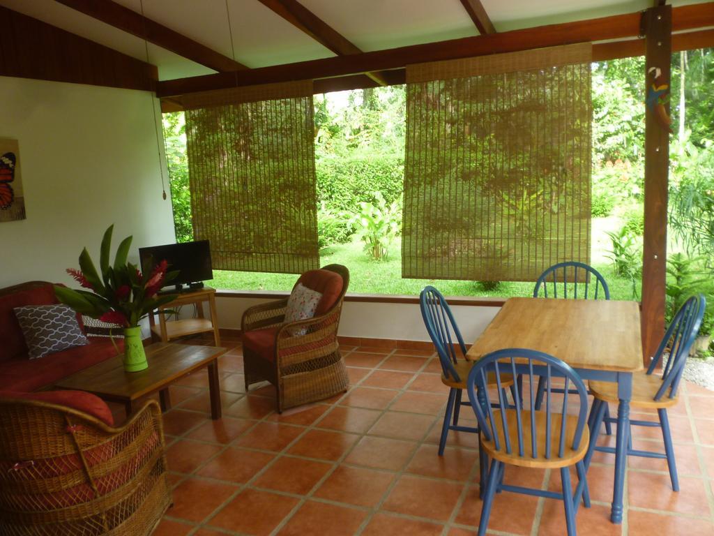 Los Delfines Lodge Puerto Viejo de Talamanca Szoba fotó