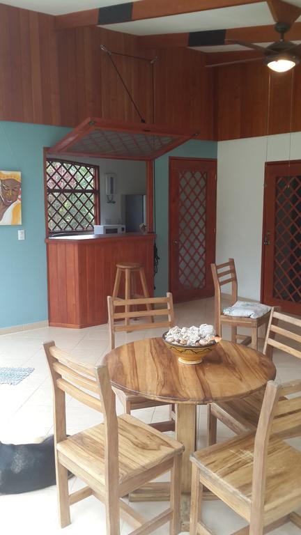 Los Delfines Lodge Puerto Viejo de Talamanca Szoba fotó
